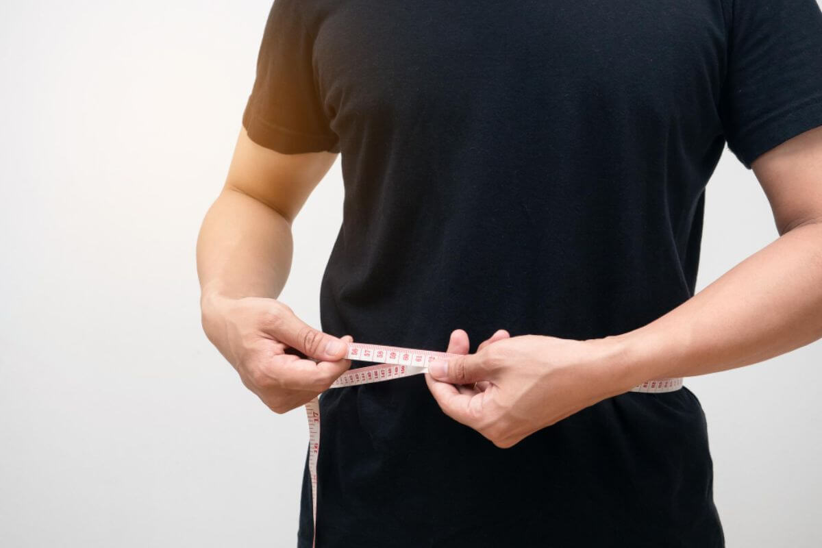 How to collect accurate team measurements for properly fitted custom polo shirts