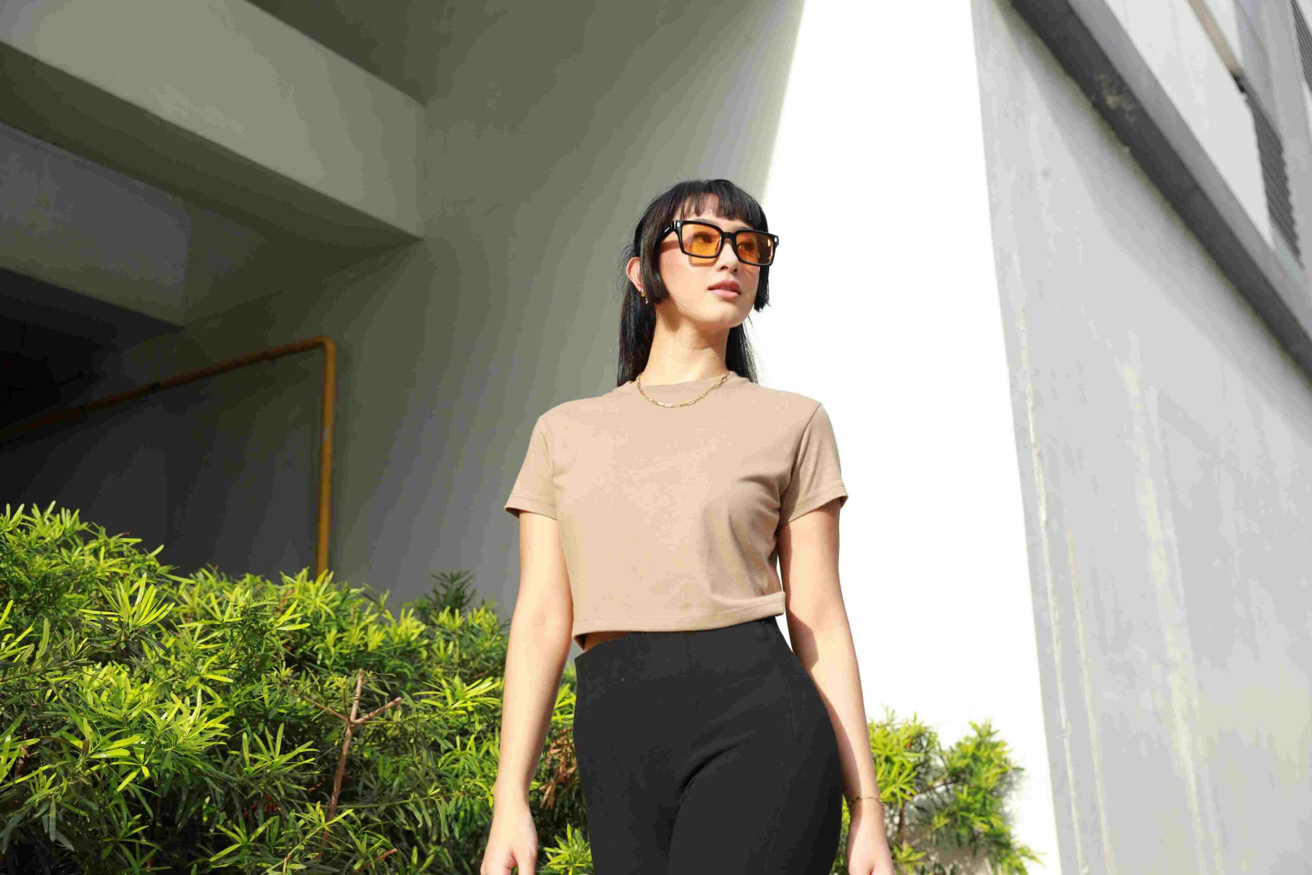 What are the Ways to Style Plain Shirts for the Summer